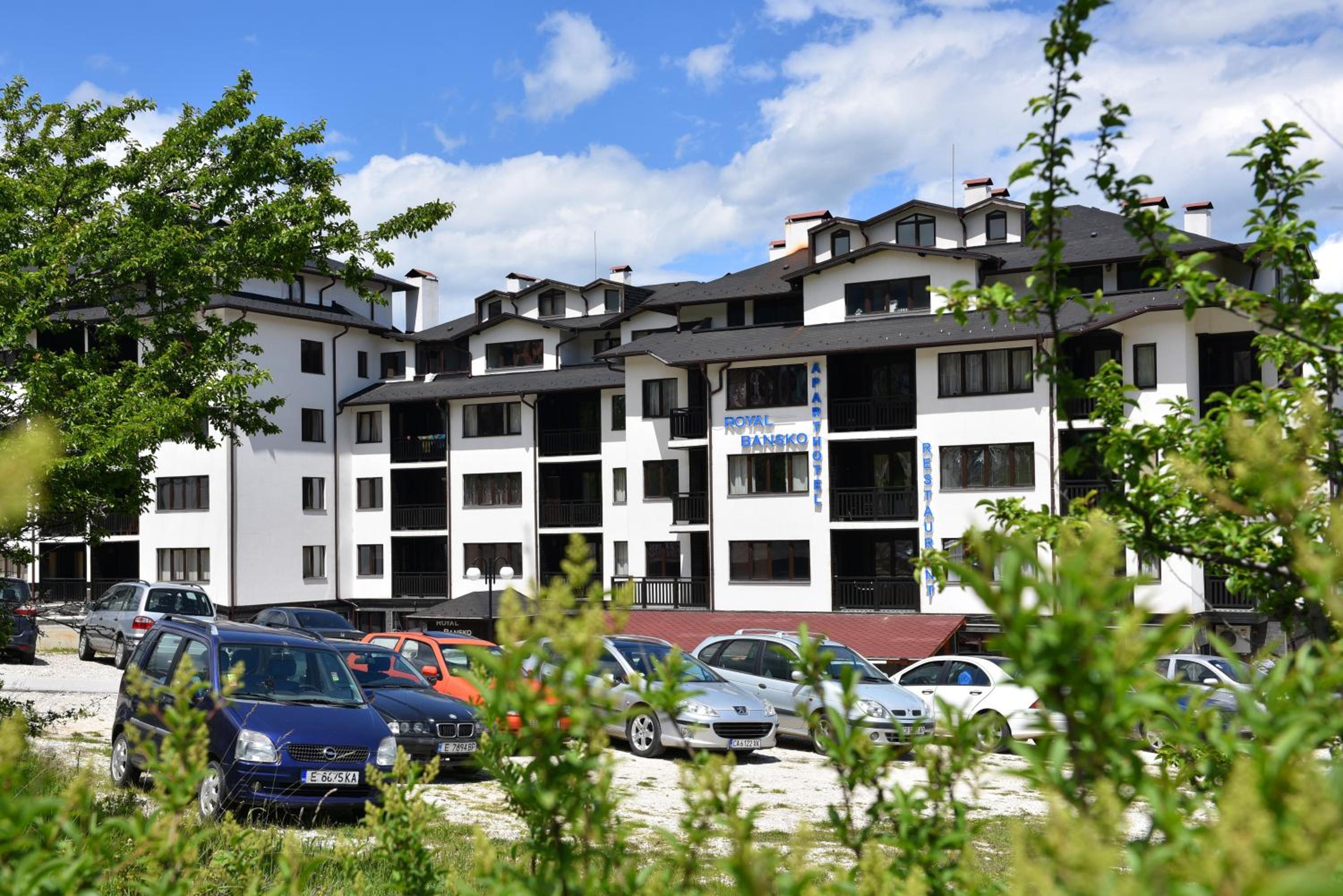 Bansko Vacations - Royal Bansko - Half Board Plus All Inclusive Light - Hot Pool Jacuzzis - Property Image 86