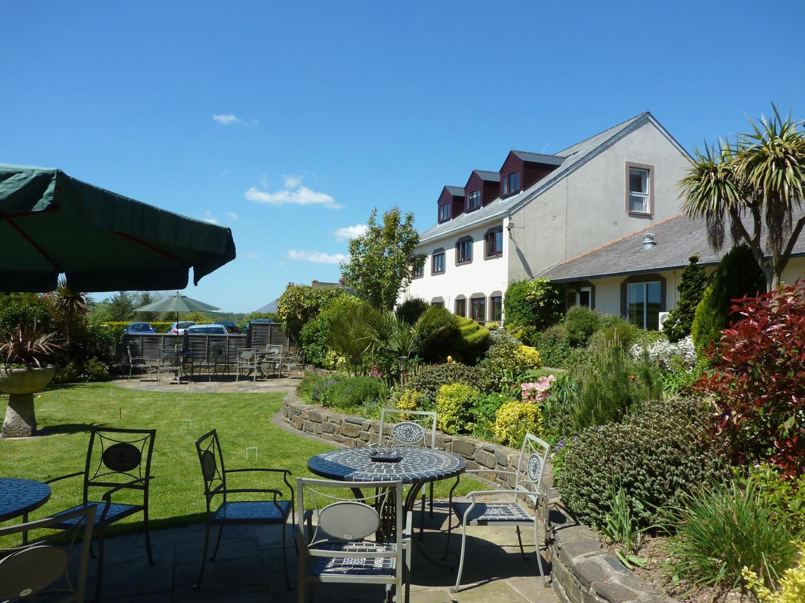 Wolfscastle Country Hotel