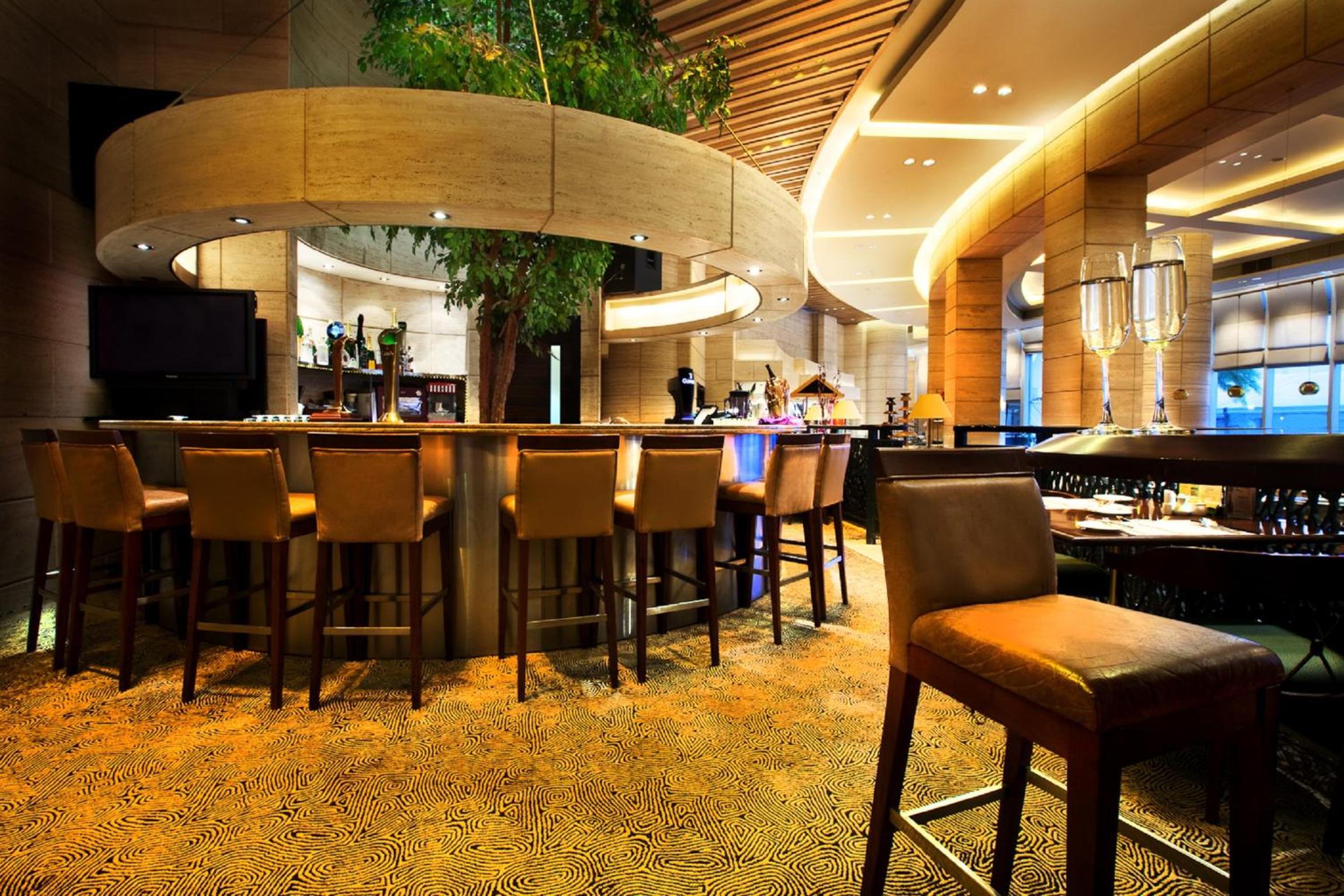 Harbour Plaza Metropolis