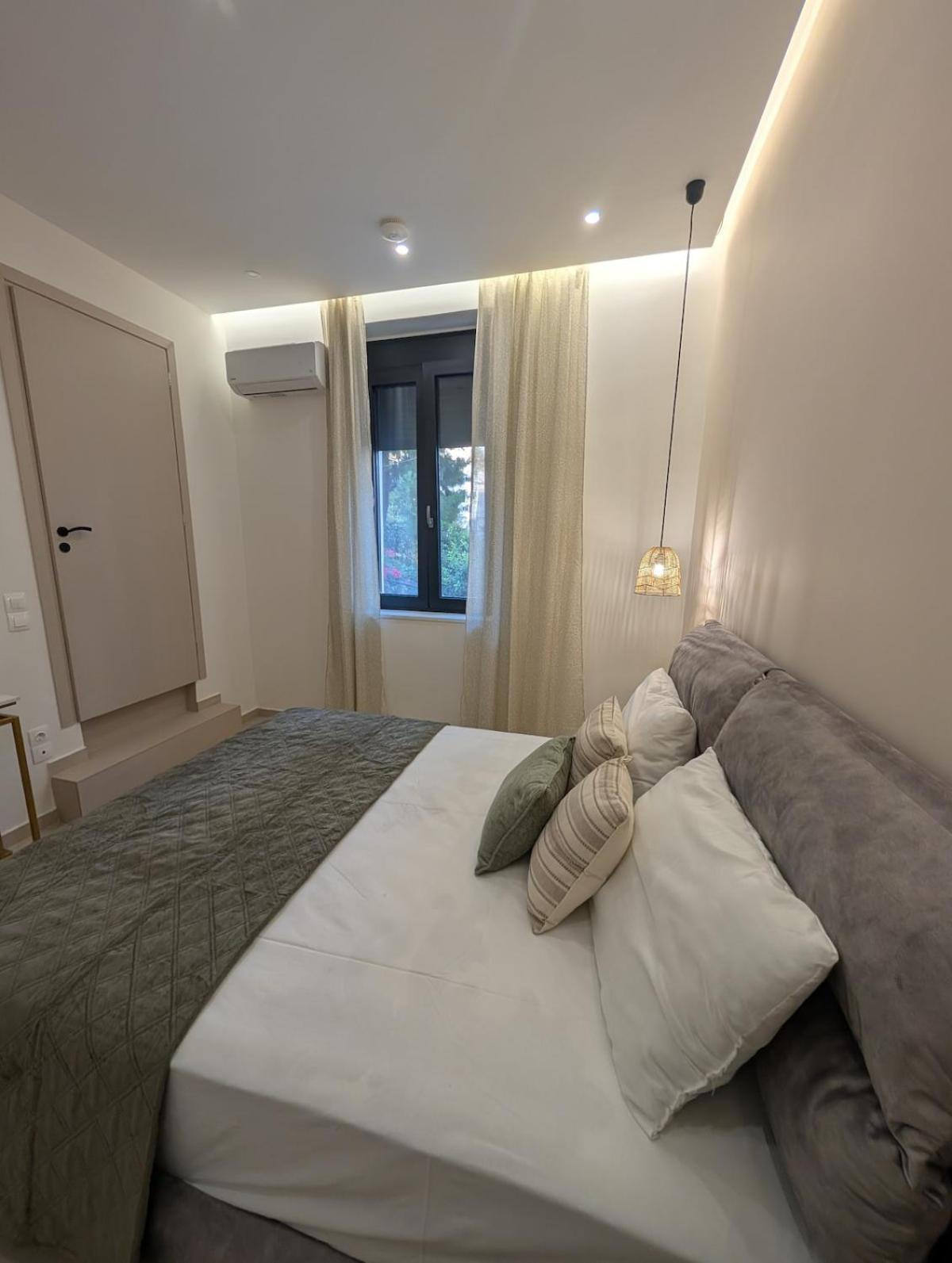 Eriad Patras - Calm Luxury Stay In The City Centre