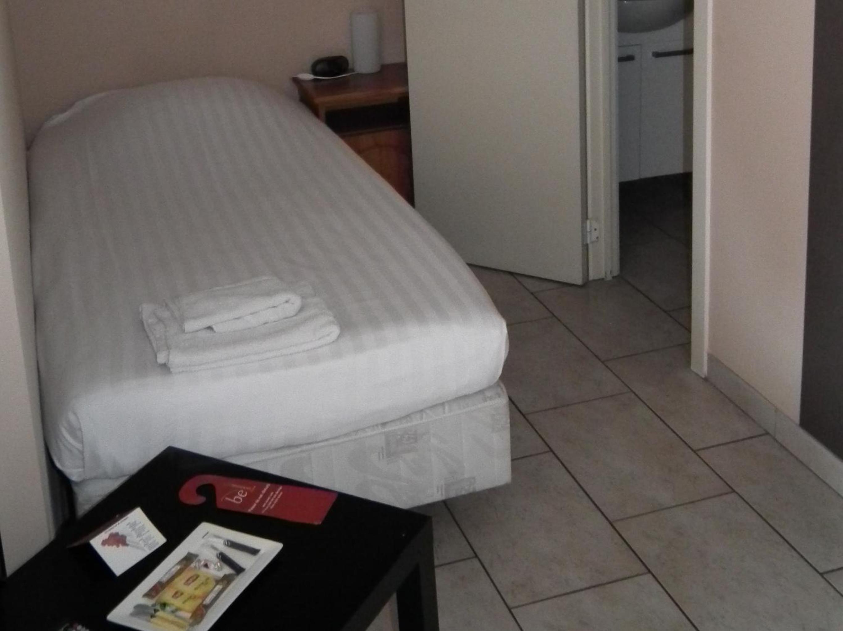 Photo 12