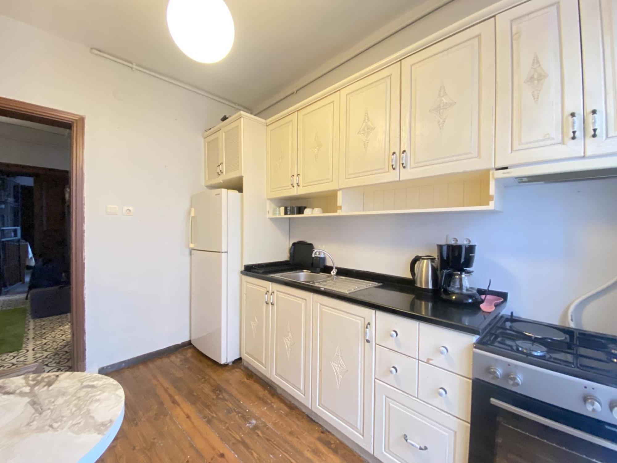 Authentic Beyoğlu Flat 2BR w Brick Walls Vint