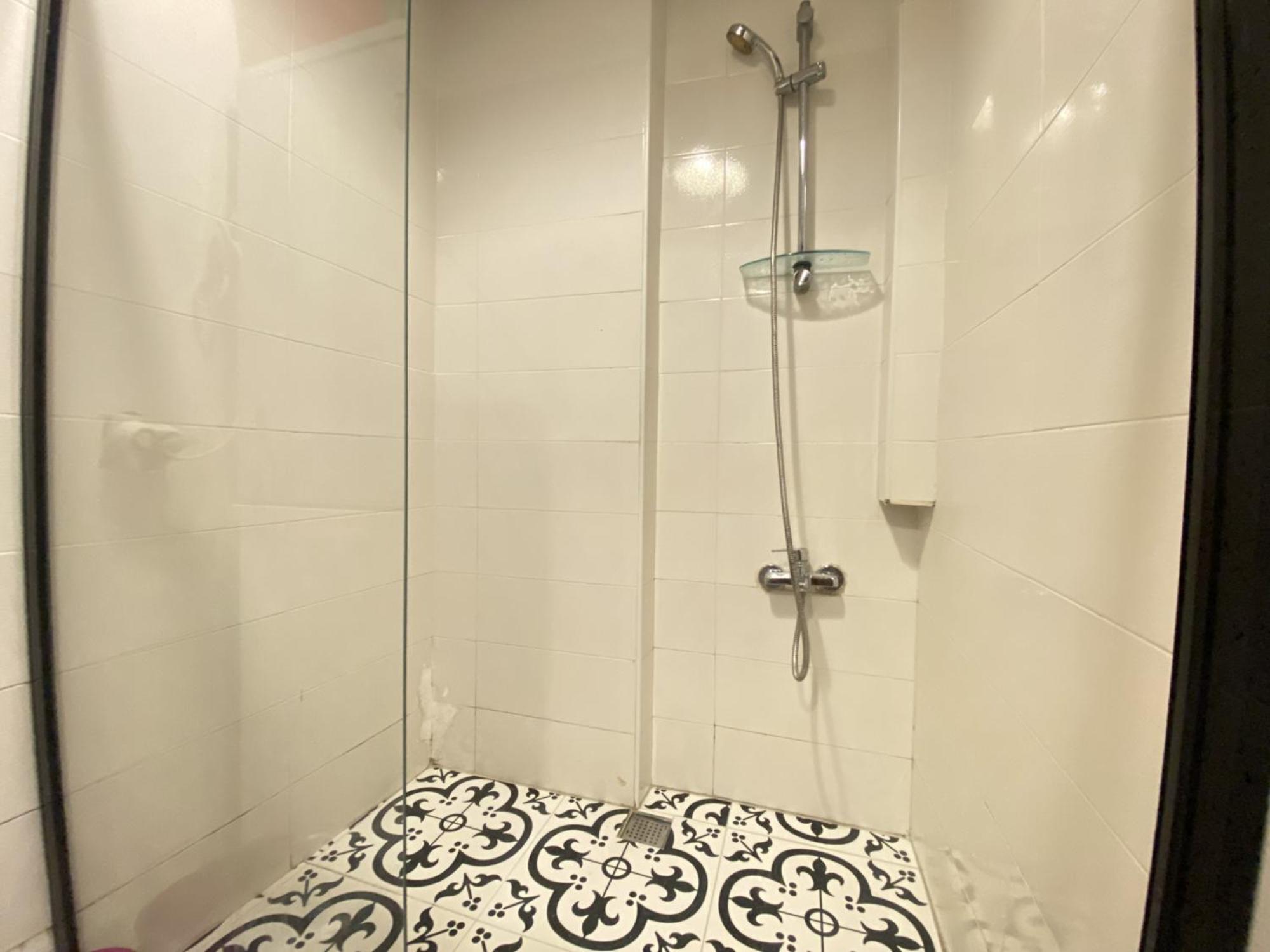 Authentic Beyoğlu Flat 2BR w Brick Walls Vint