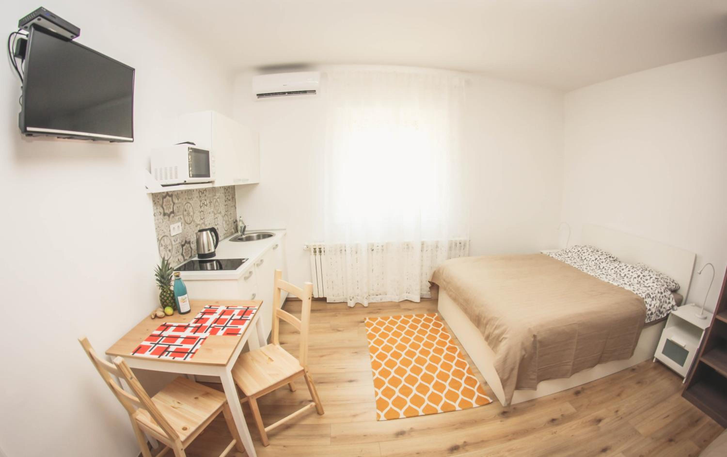 Apartments City of Hearts 1 & 2