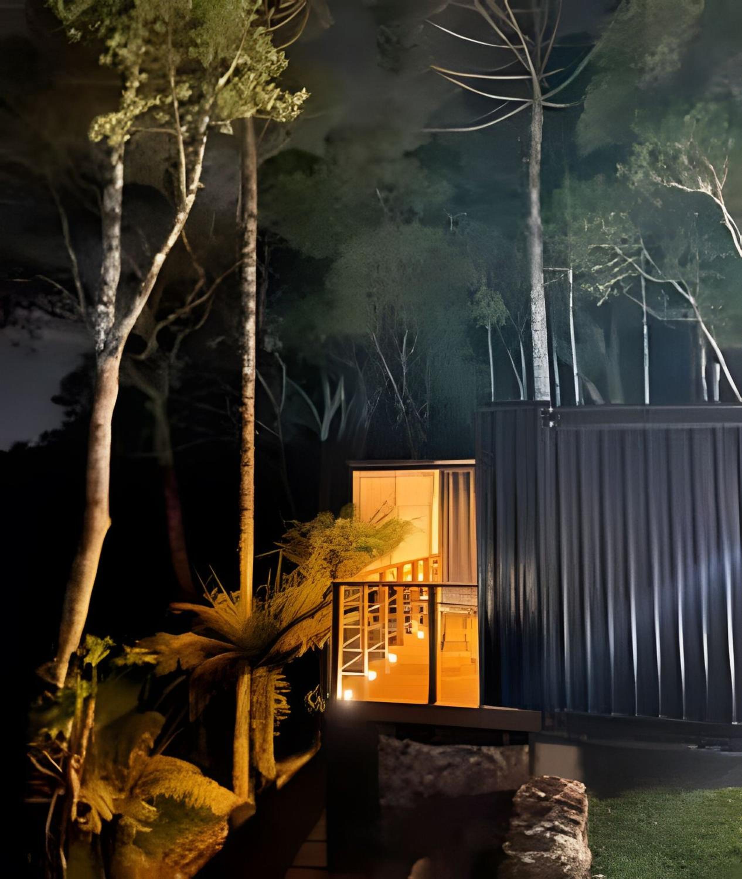 Hospede-se em um container ao lado de Gramado - RS