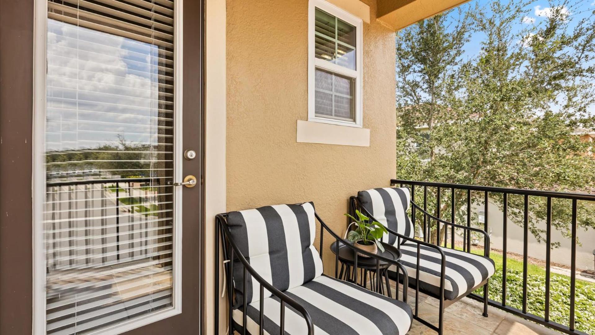 Upstay Spacious 5BR Villa Private Pool and Hot Tub