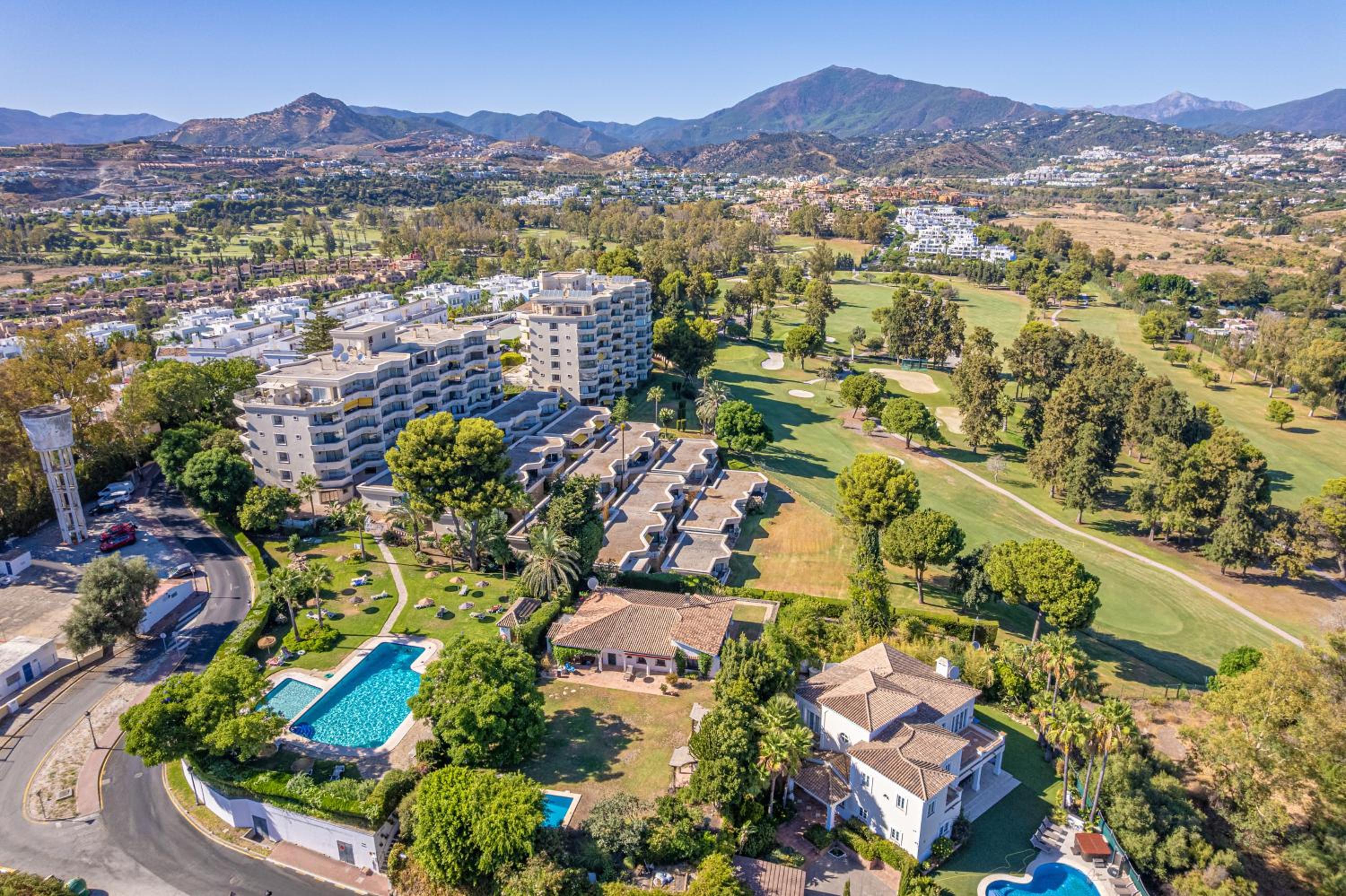 Aguamarina Golf Pool near Marbella