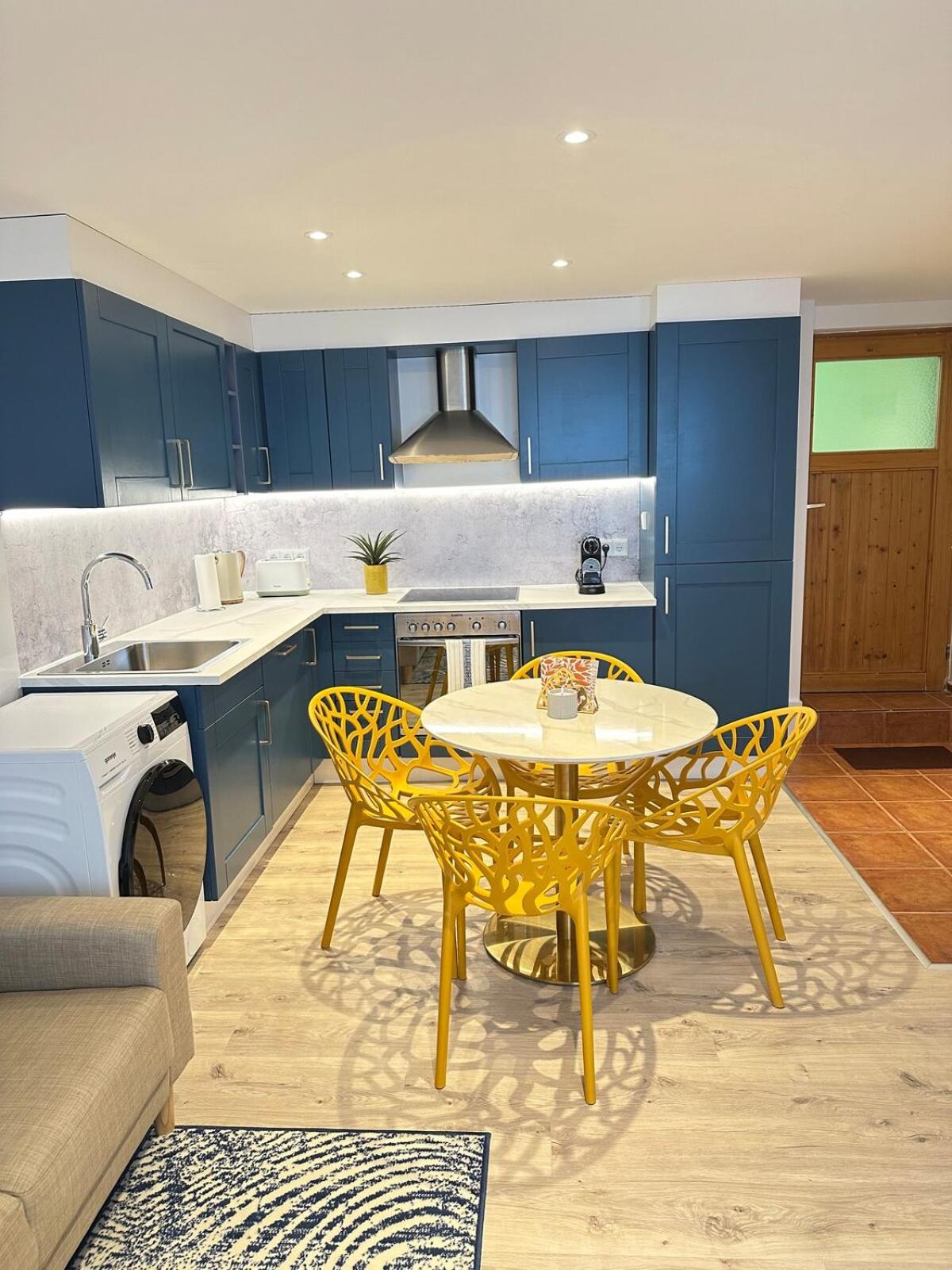 Apartment zentral in Würzburg Altstadt - bis 5 Gäste - Free Parking
