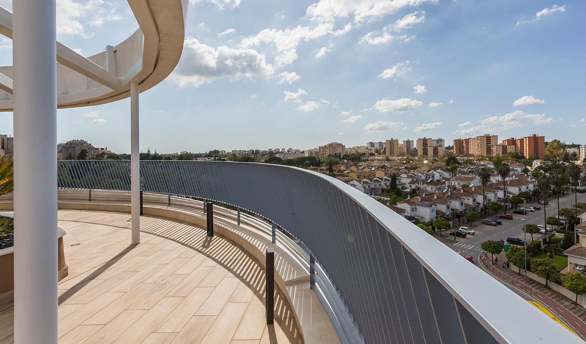 Holiday Homes - Sky Garden Jerez