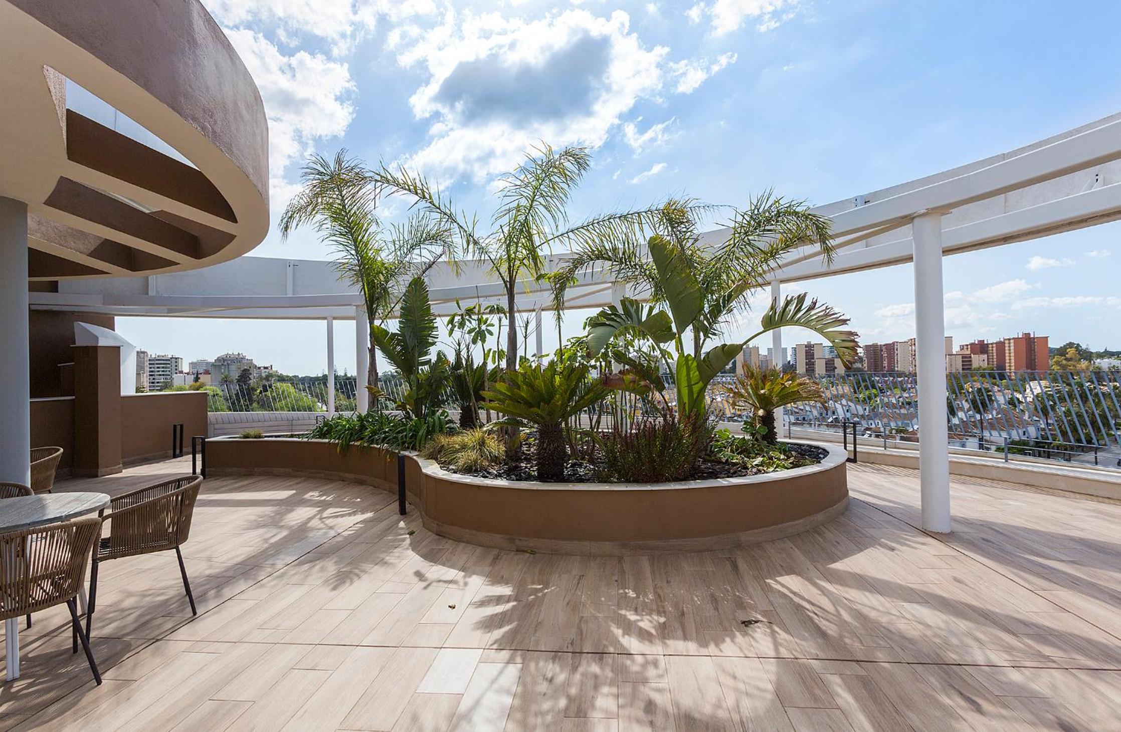 Holiday Homes - Sky Garden Jerez