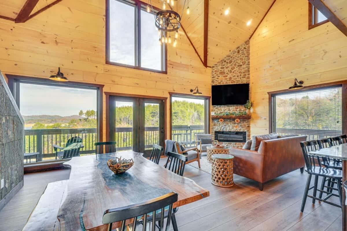 Lakeside Bear Lodge