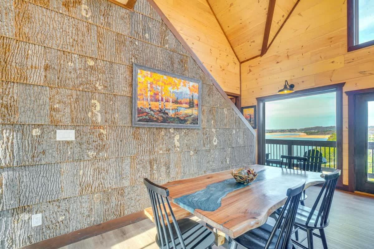 Lakeside Bear Lodge