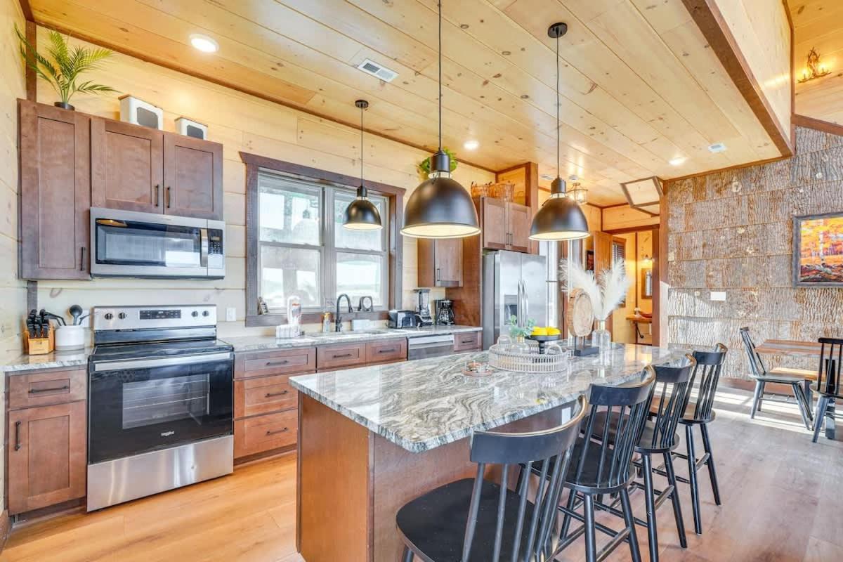 Lakeside Bear Lodge