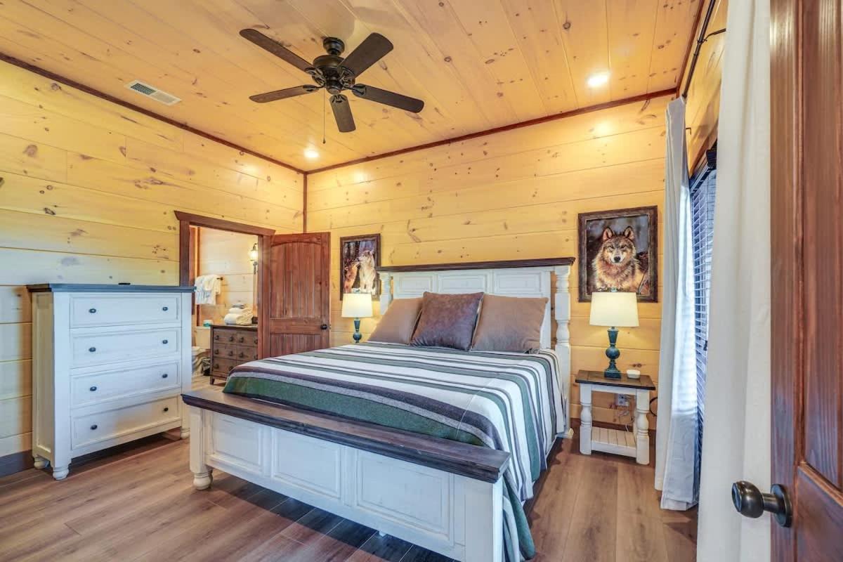 Lakeside Bear Lodge