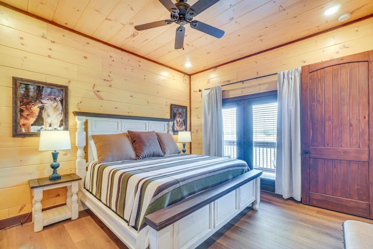 Lakeside Bear Lodge