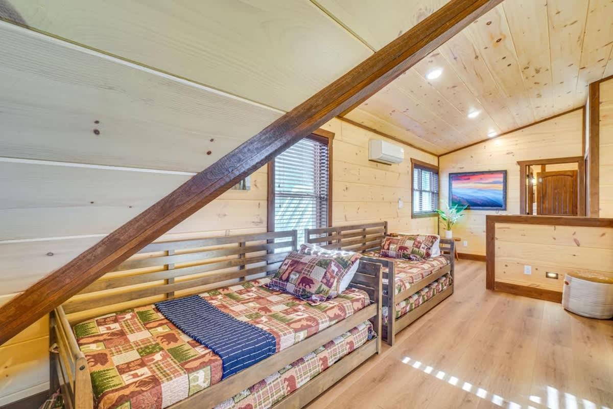 Lakeside Bear Lodge