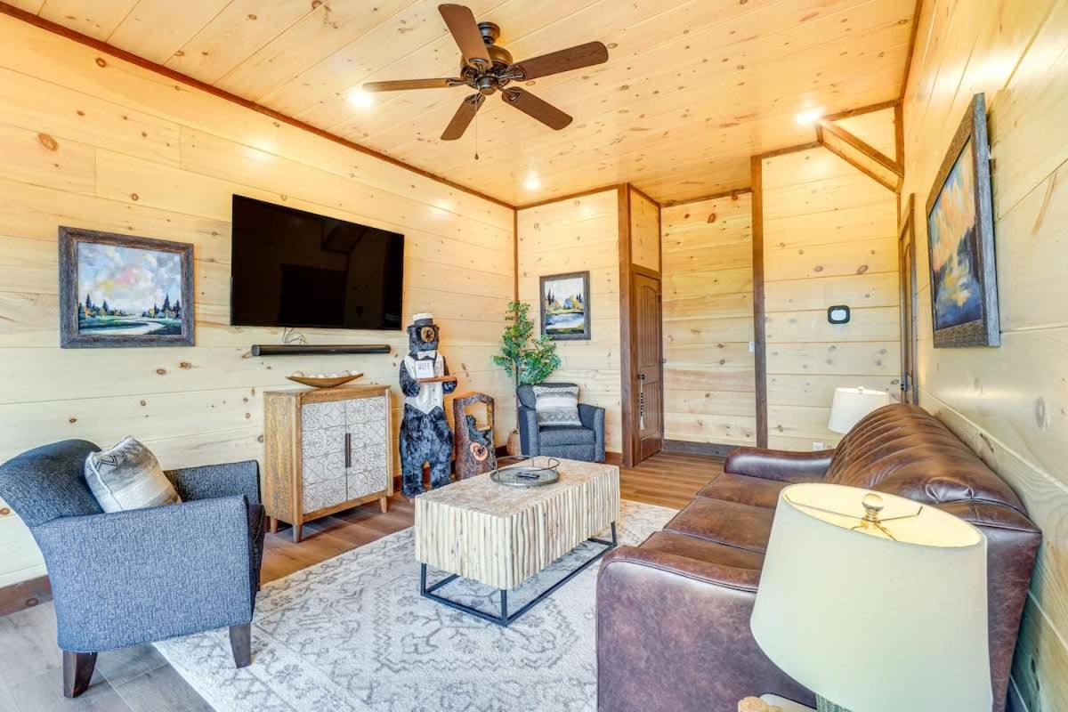 Lakeside Bear Lodge