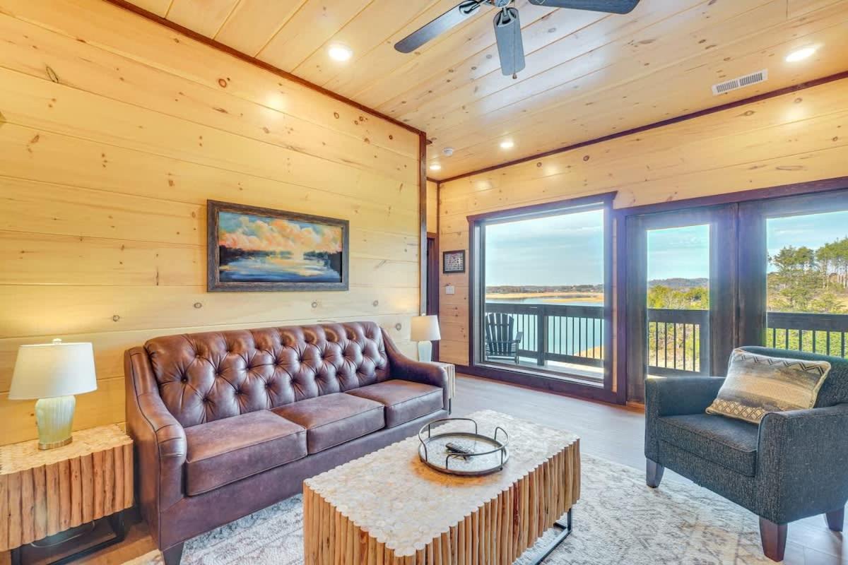 Lakeside Bear Lodge
