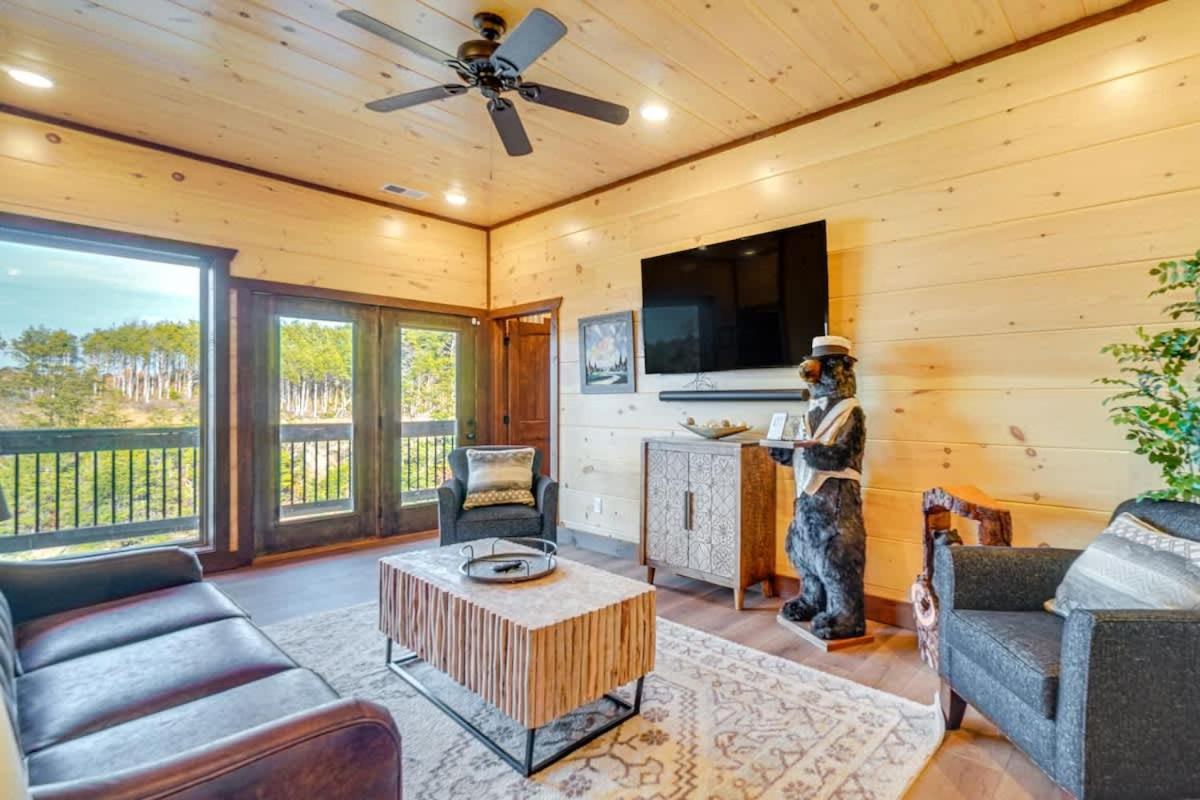 Lakeside Bear Lodge
