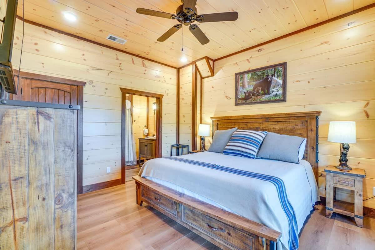 Lakeside Bear Lodge