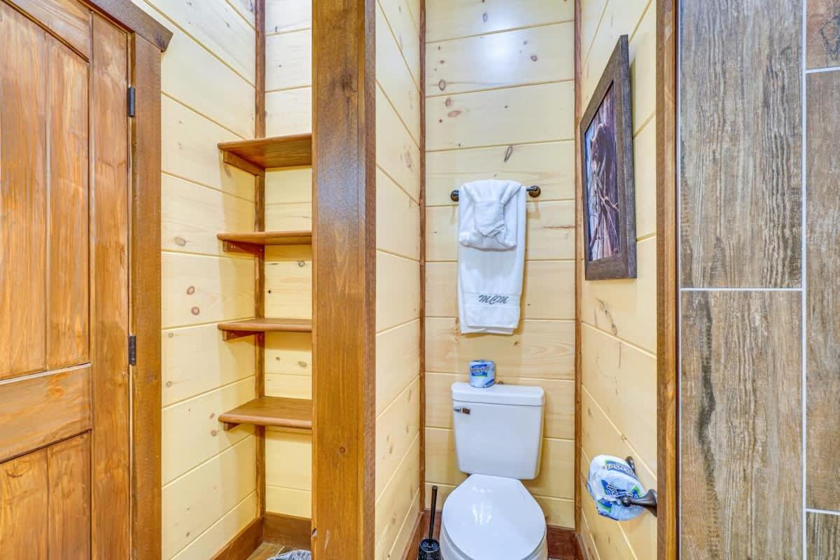 Lakeside Bear Lodge