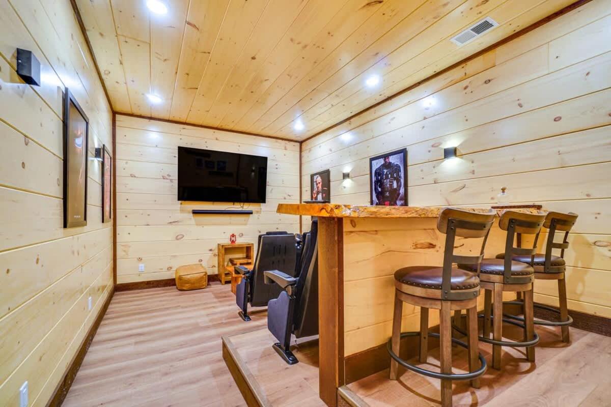 Lakeside Bear Lodge