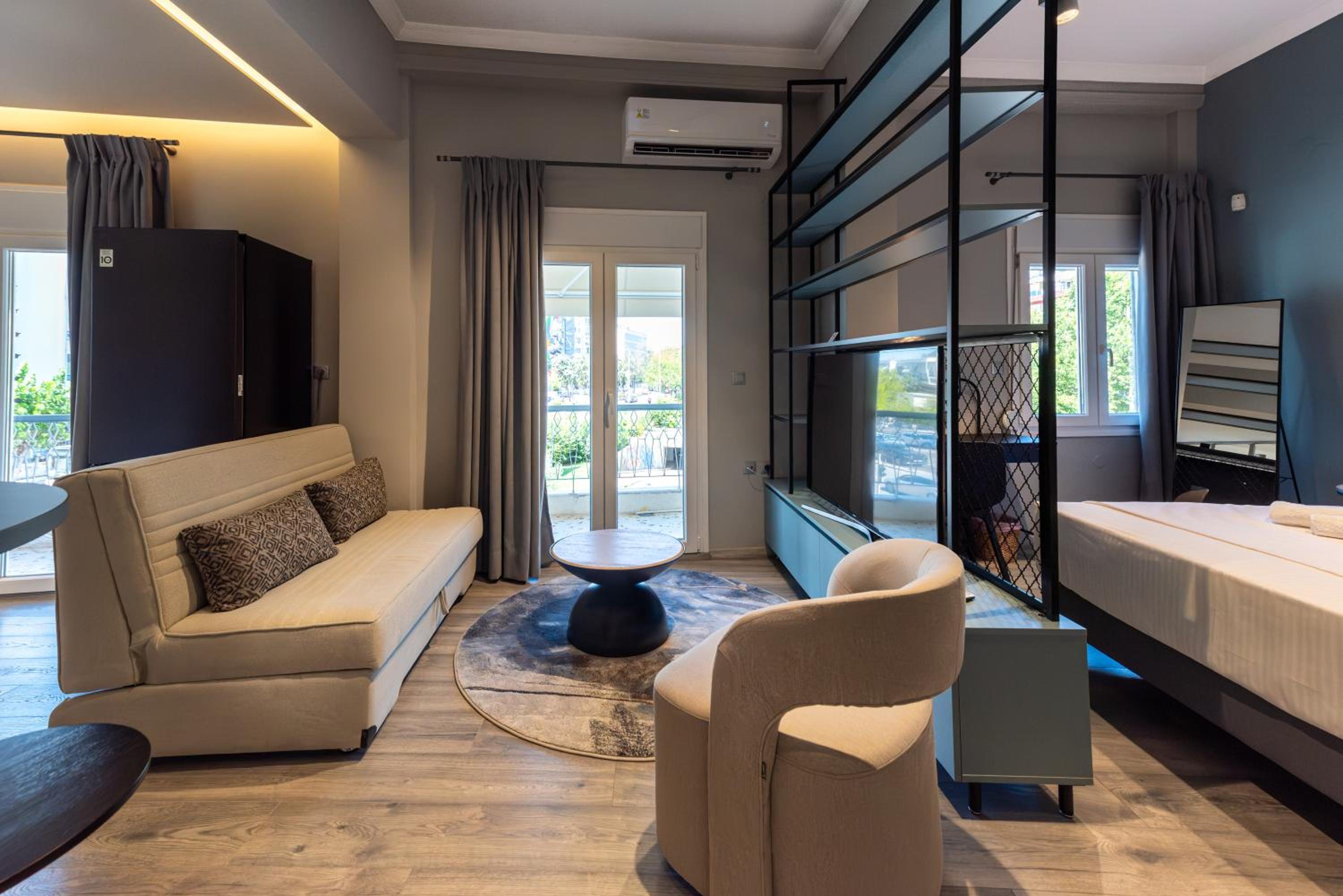 Mondeus Inn Luxury Suites Δ1 & Δ2