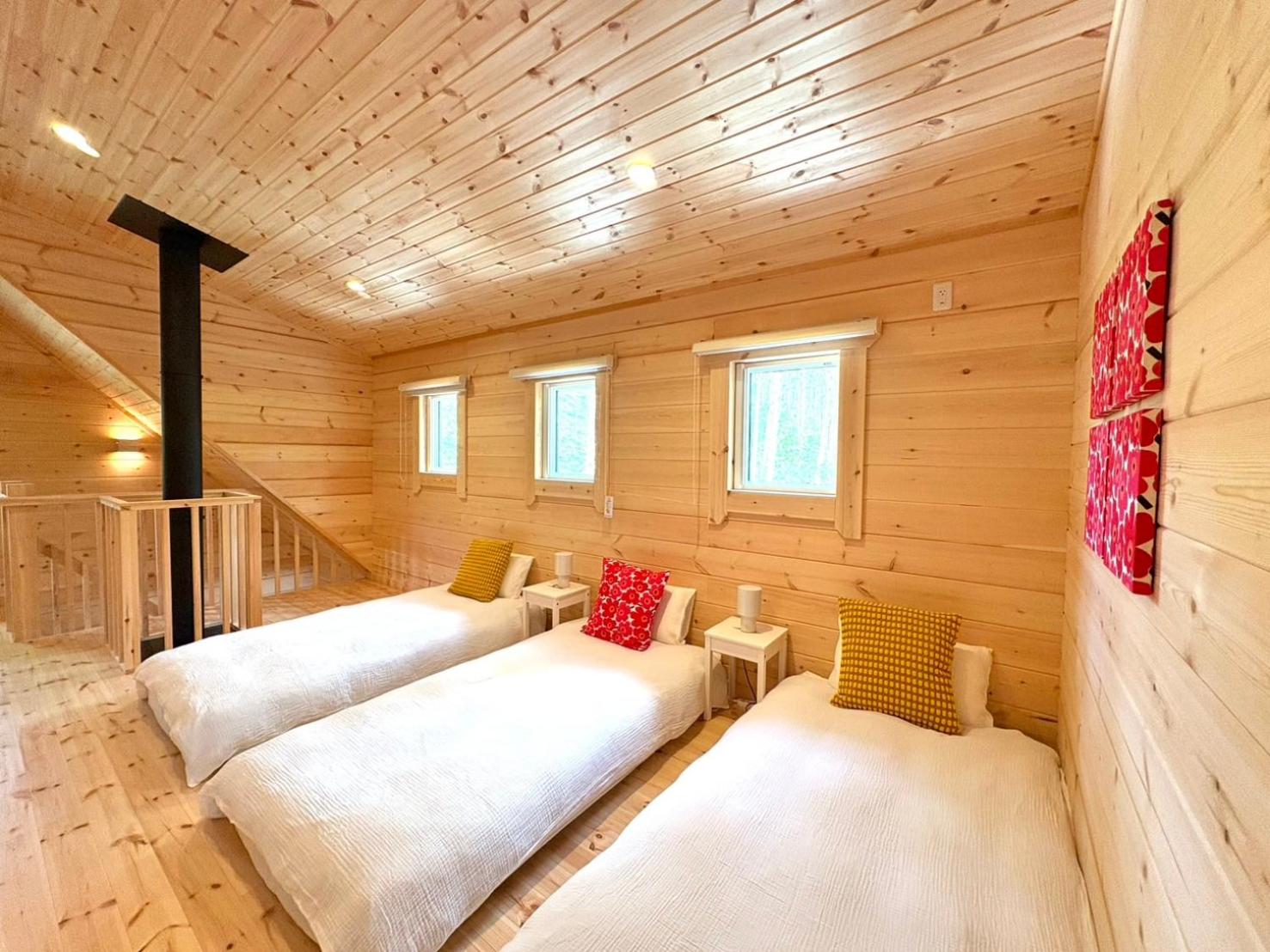 Second House kukka