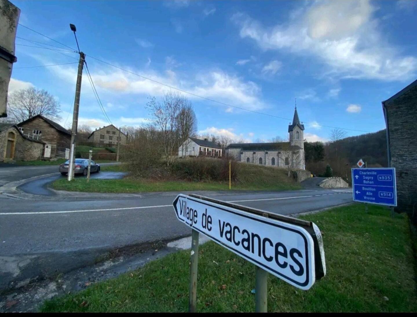 Vressence