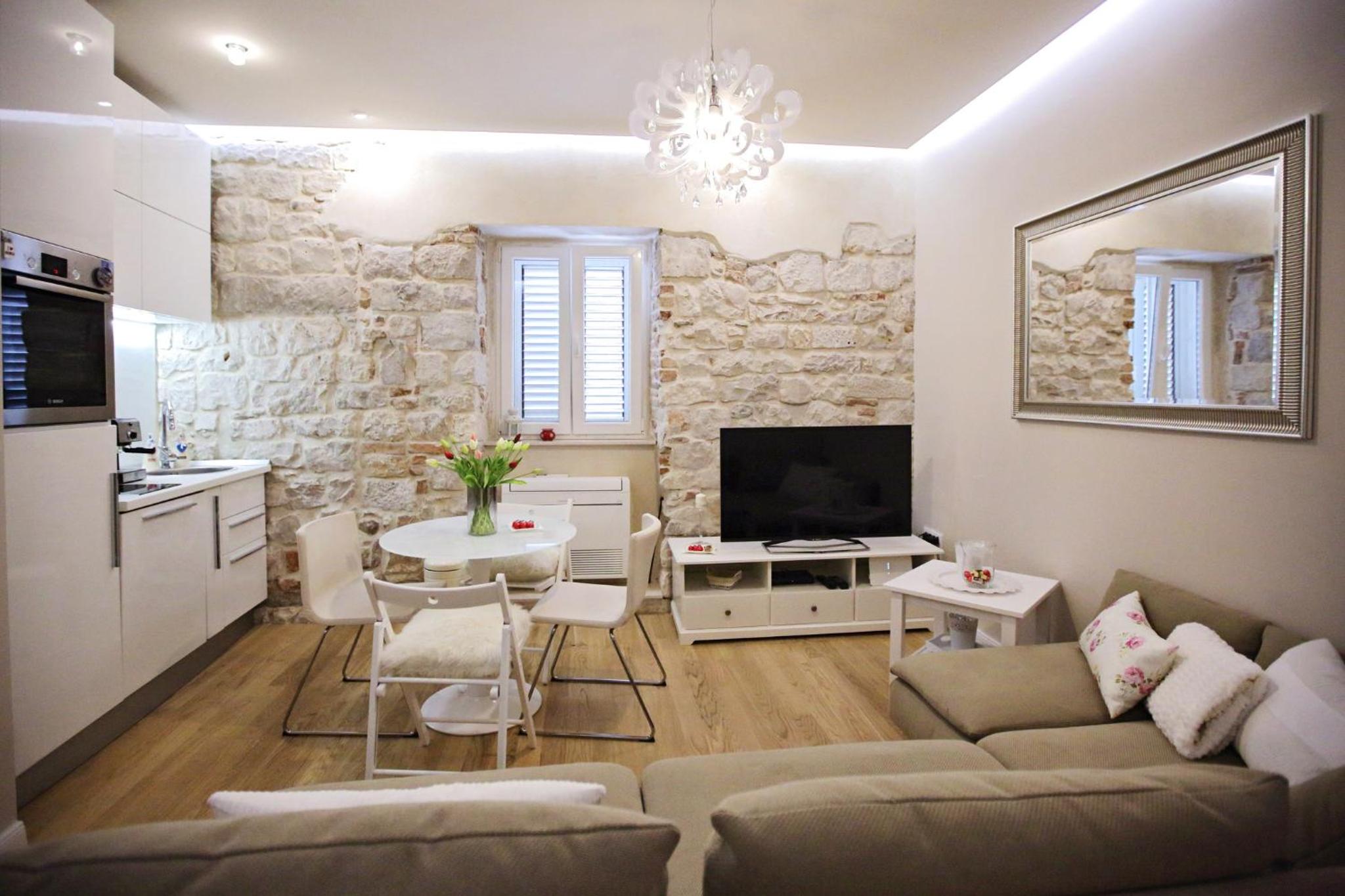 Apartment White Stone - Diocletian Palace photo 4