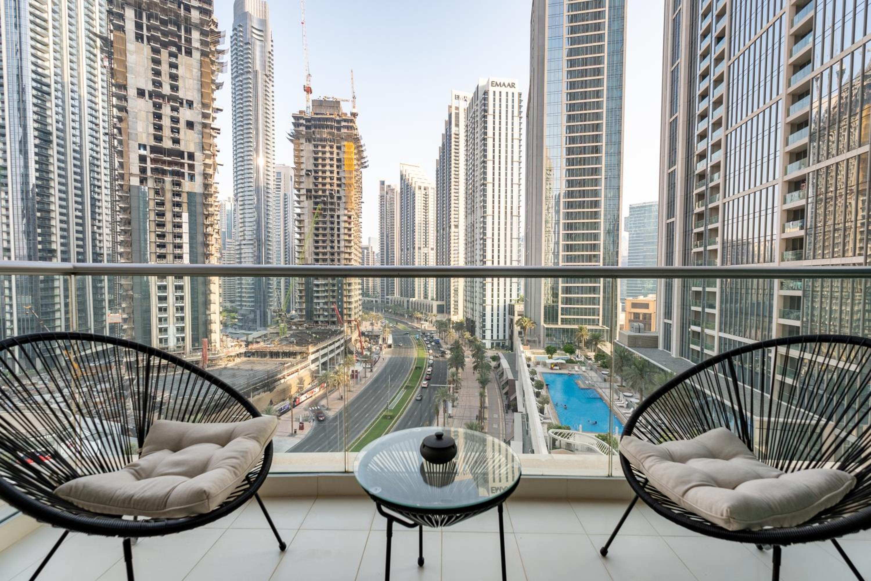 The Lofts West, Downtown Dubai - Mint Stay