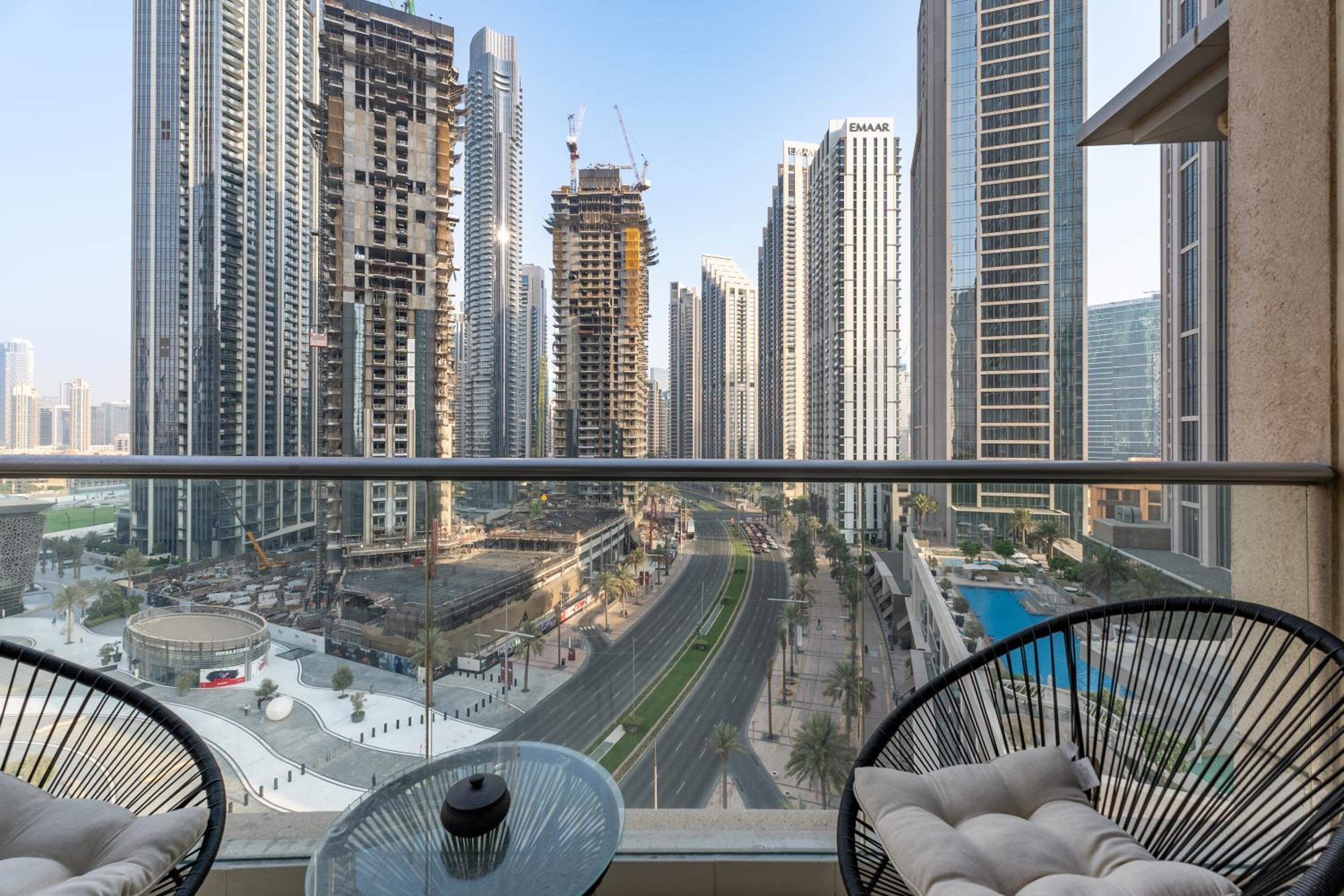 The Lofts West, Downtown Dubai - Mint Stay