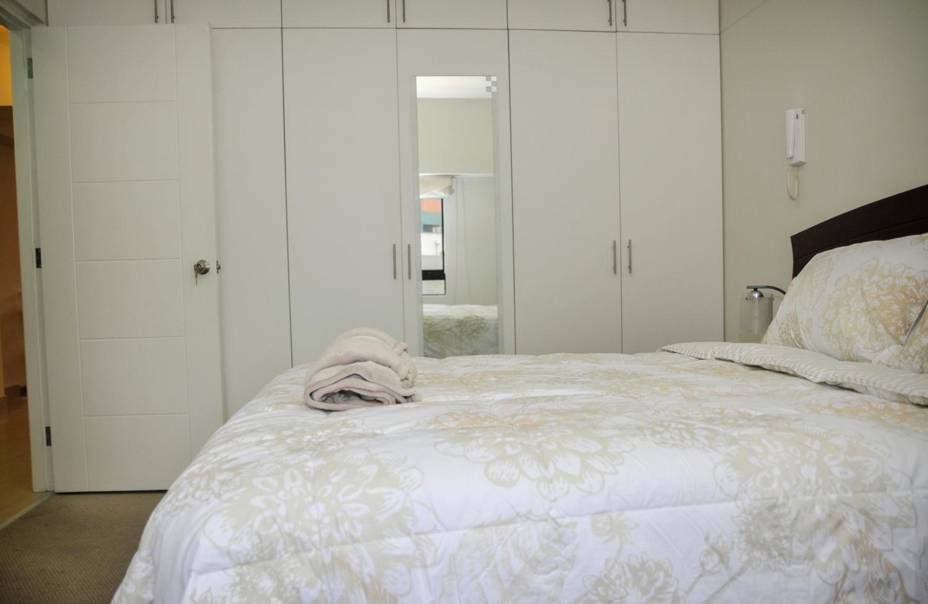 Miraflores Apartments 101 Tripoli Street by Private Host