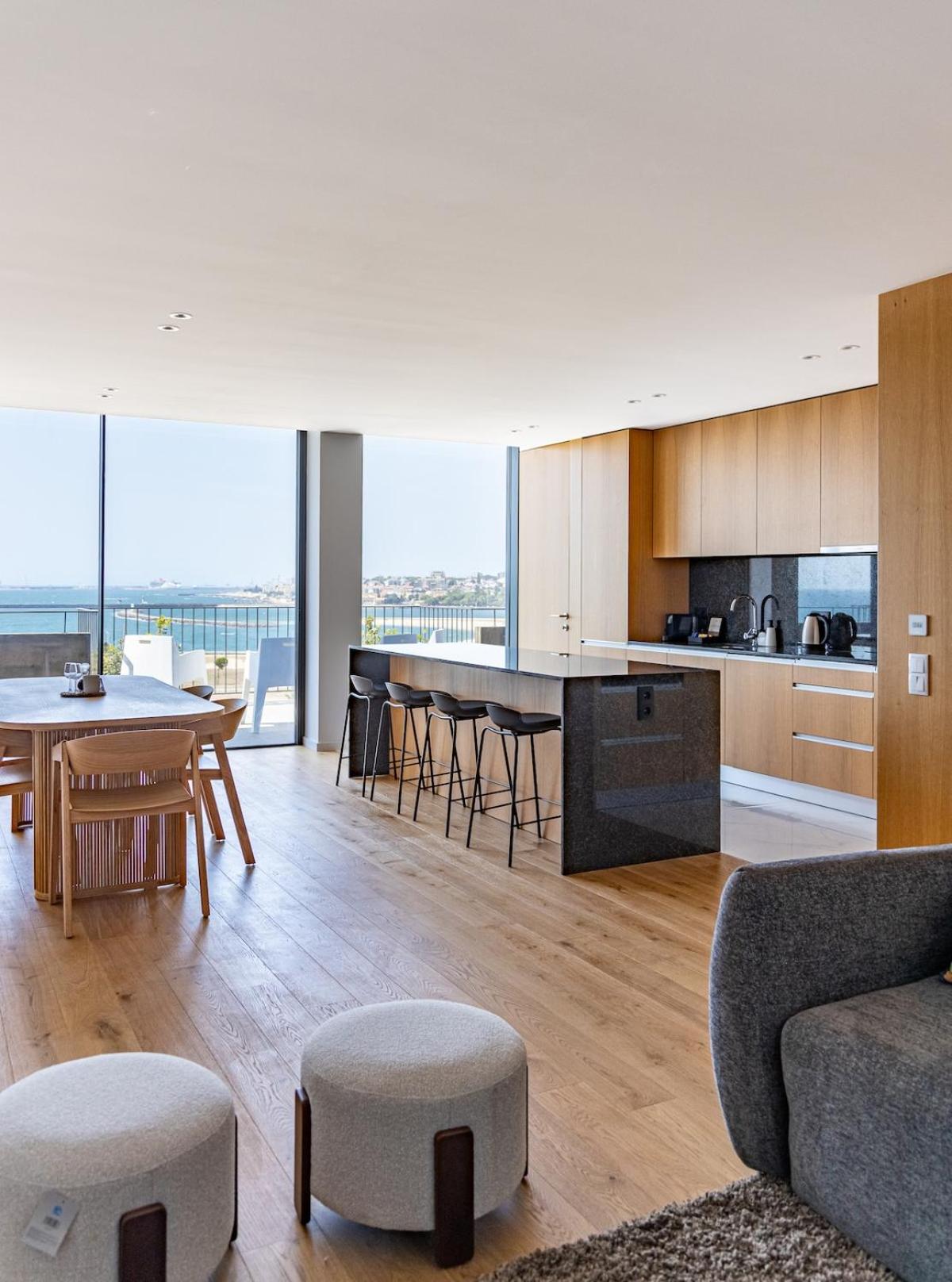 Bellevue Living Sea and City By MP