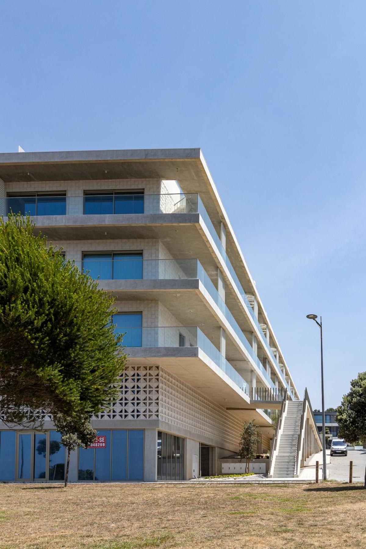 Ocean Living by MP