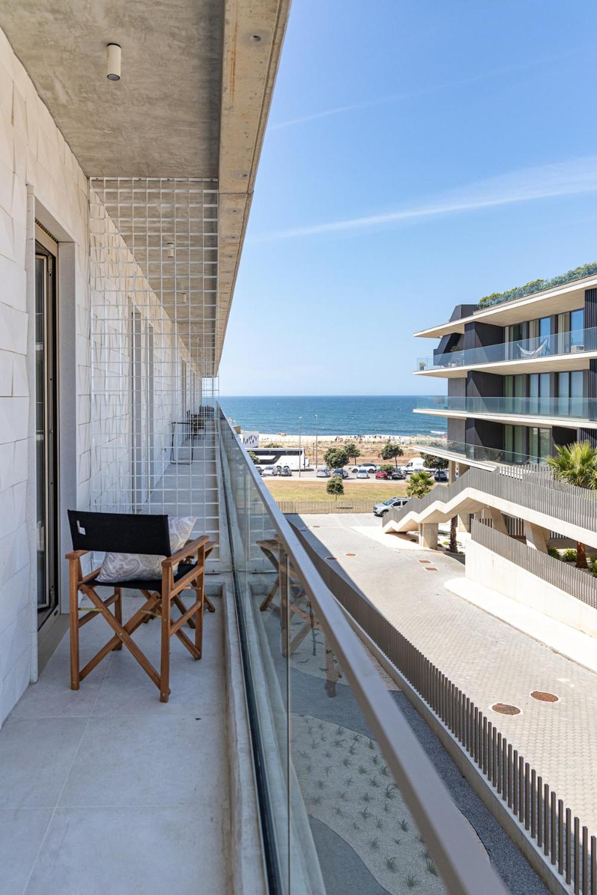 Ocean Living by MP