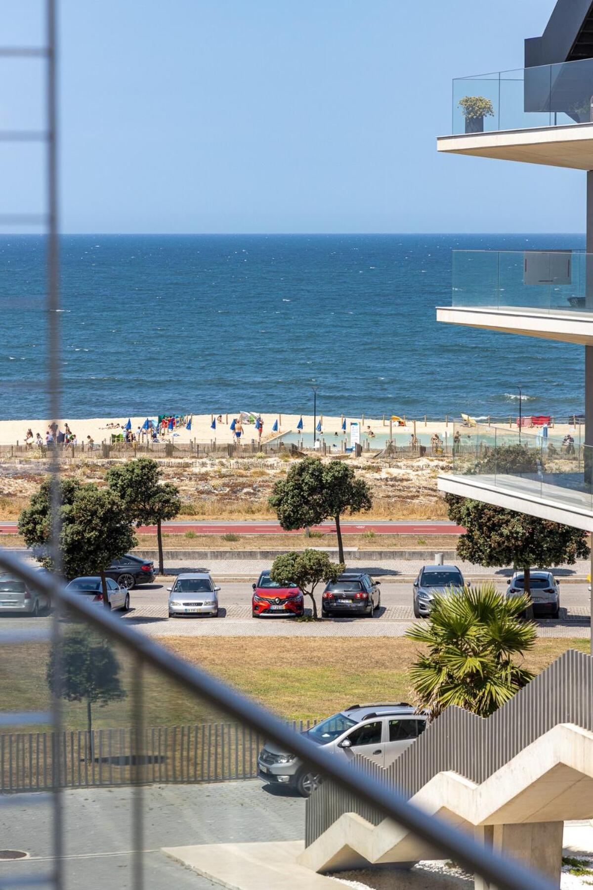 Ocean Living by MP