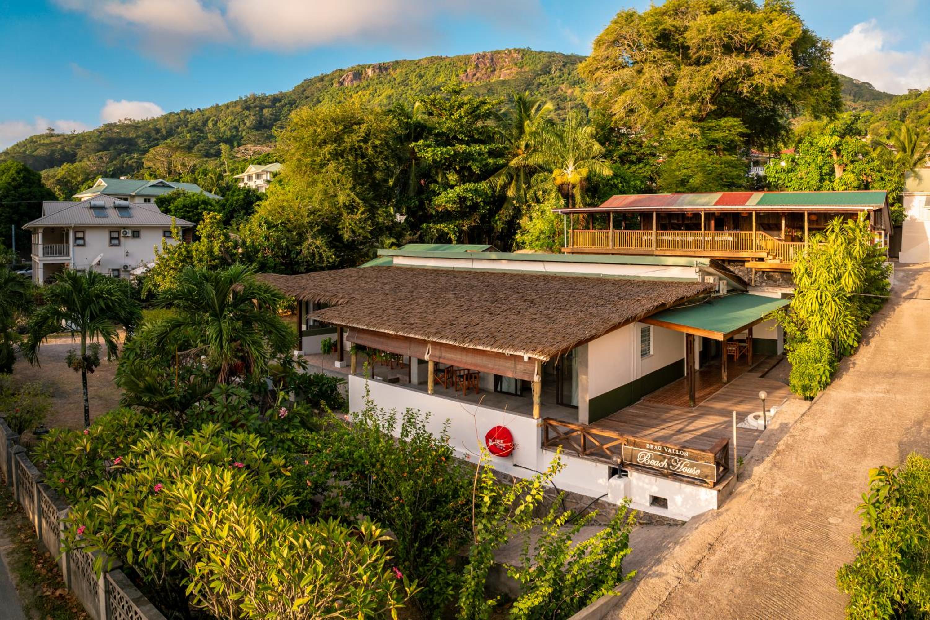Beach House Beau Vallon photo 5