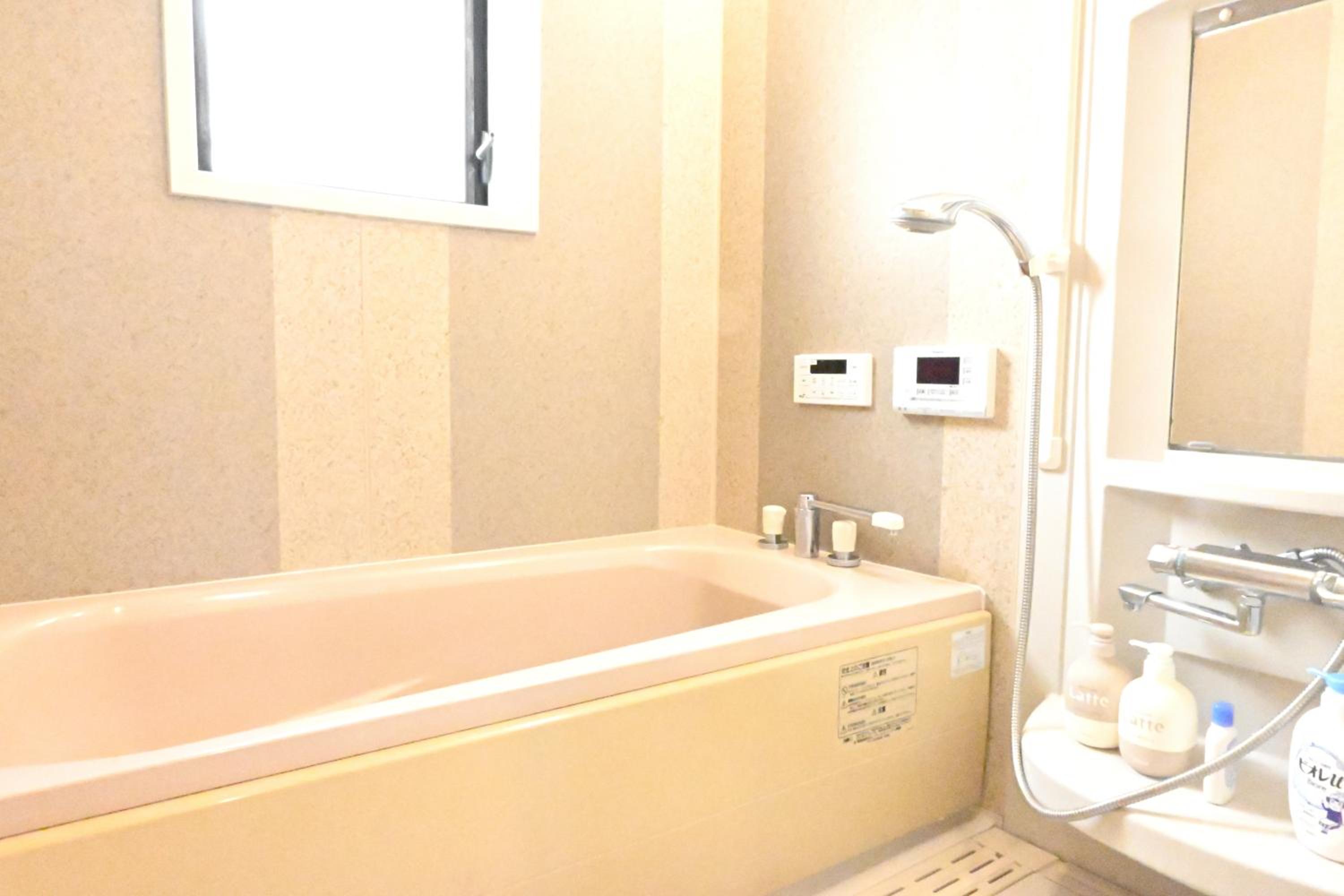 Villa Izumi Eternity and a Day 一棟貸し民泊いずみの宿永遠と一日