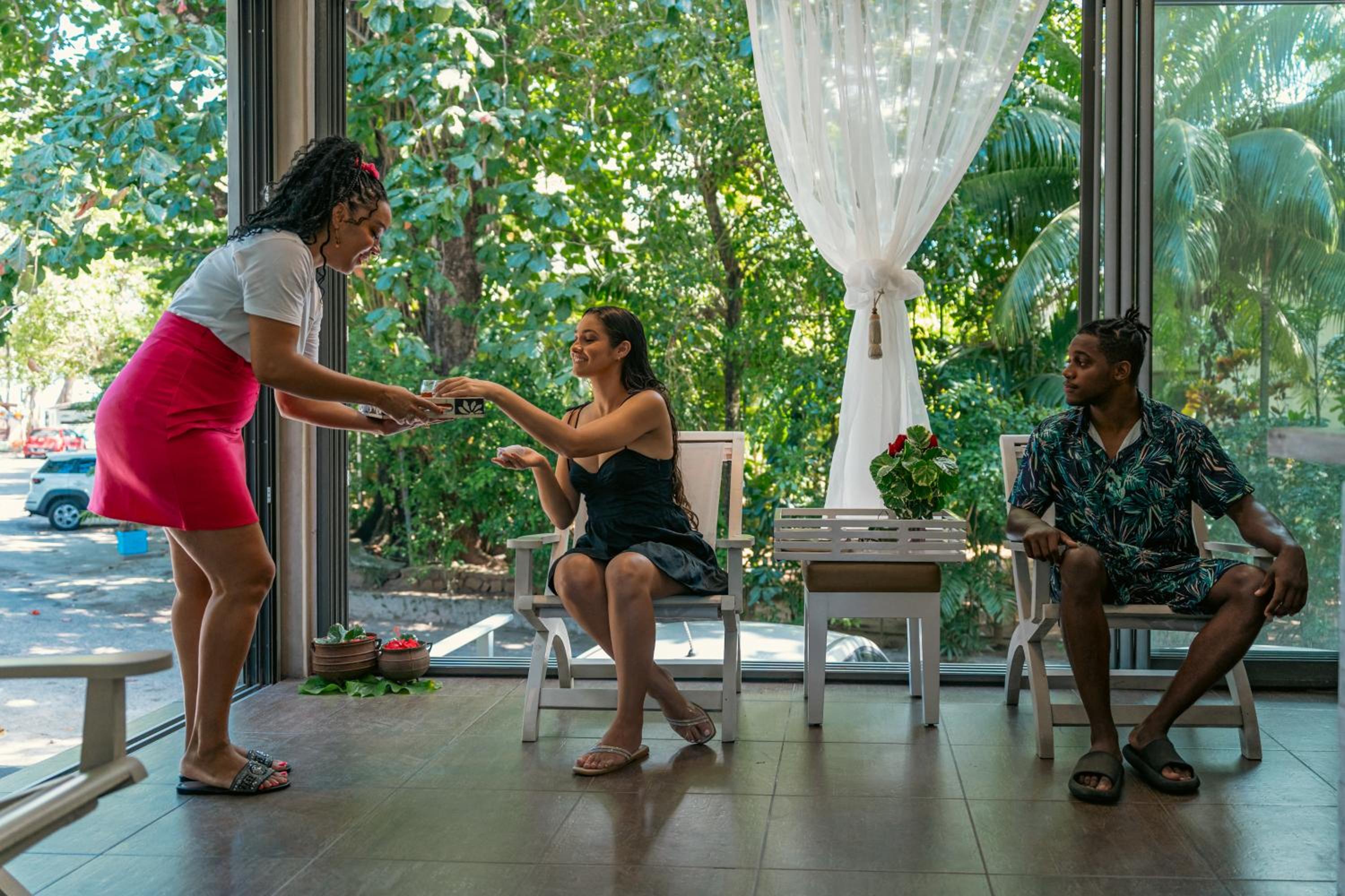 Beach House Beau Vallon photo 2