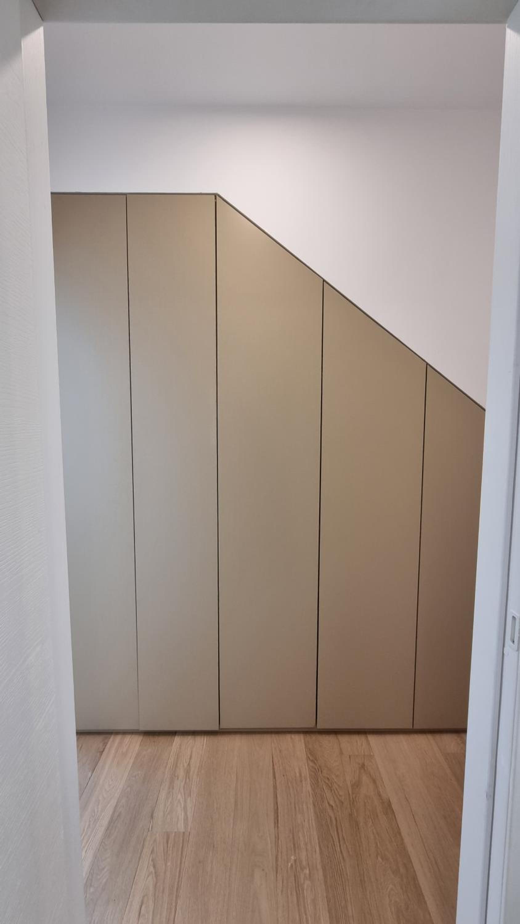 Vytalea - Trilocale moderno con patio e doppi servizi, vicino M4 - Modern apartment 2-Bedroom with Patio & Two Bathrooms, near Metro M4