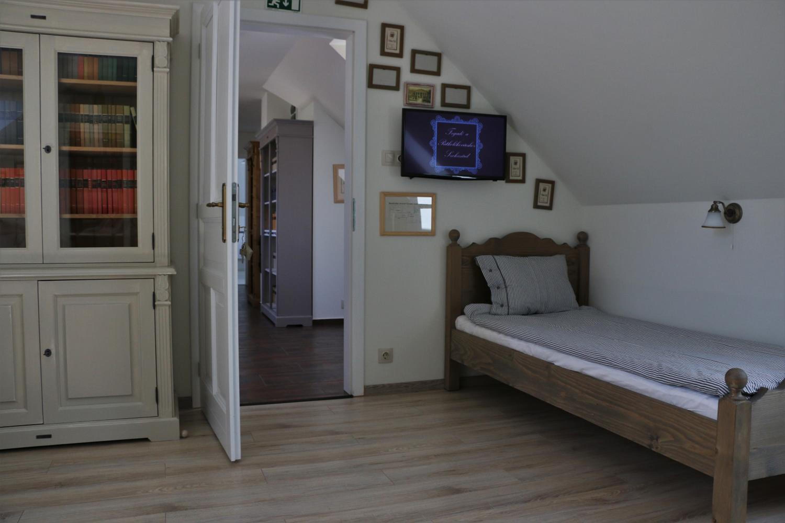 Photo 40