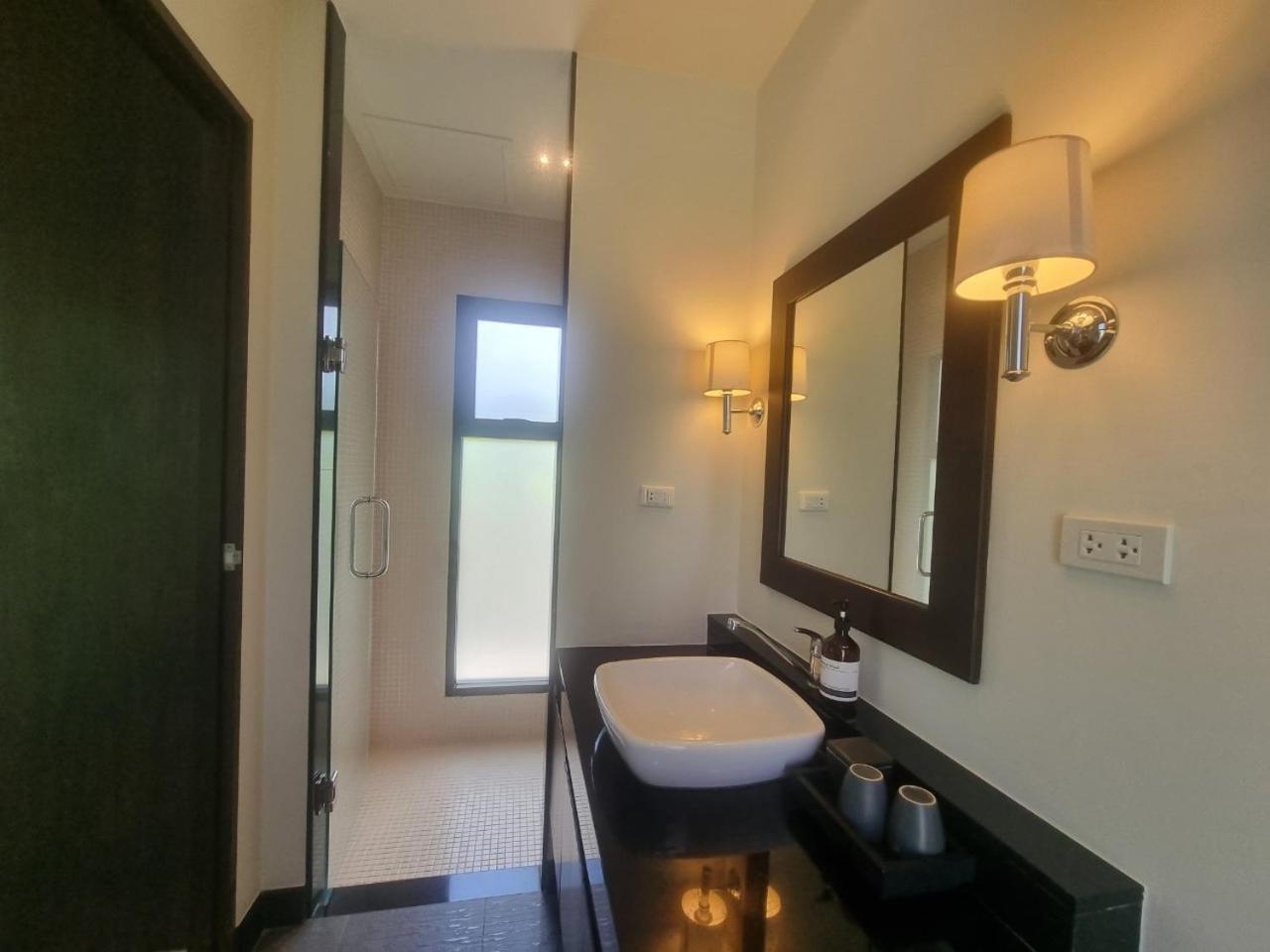 Tara13-Oriental Villa 3BR private pool Layan Beach