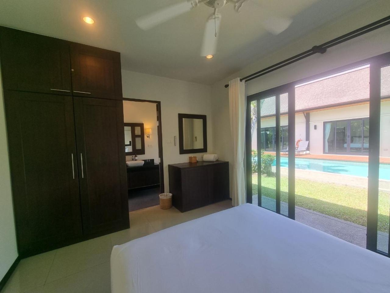 Tara13-Oriental Villa 3BR private pool Layan Beach