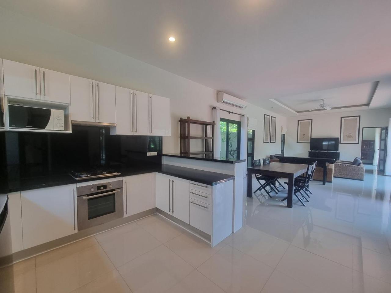 Tara13-Oriental Villa 3BR private pool Layan Beach