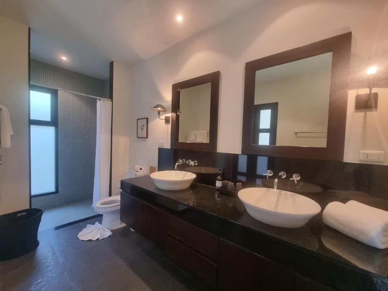 Tara13-Oriental Villa 3BR private pool Layan Beach