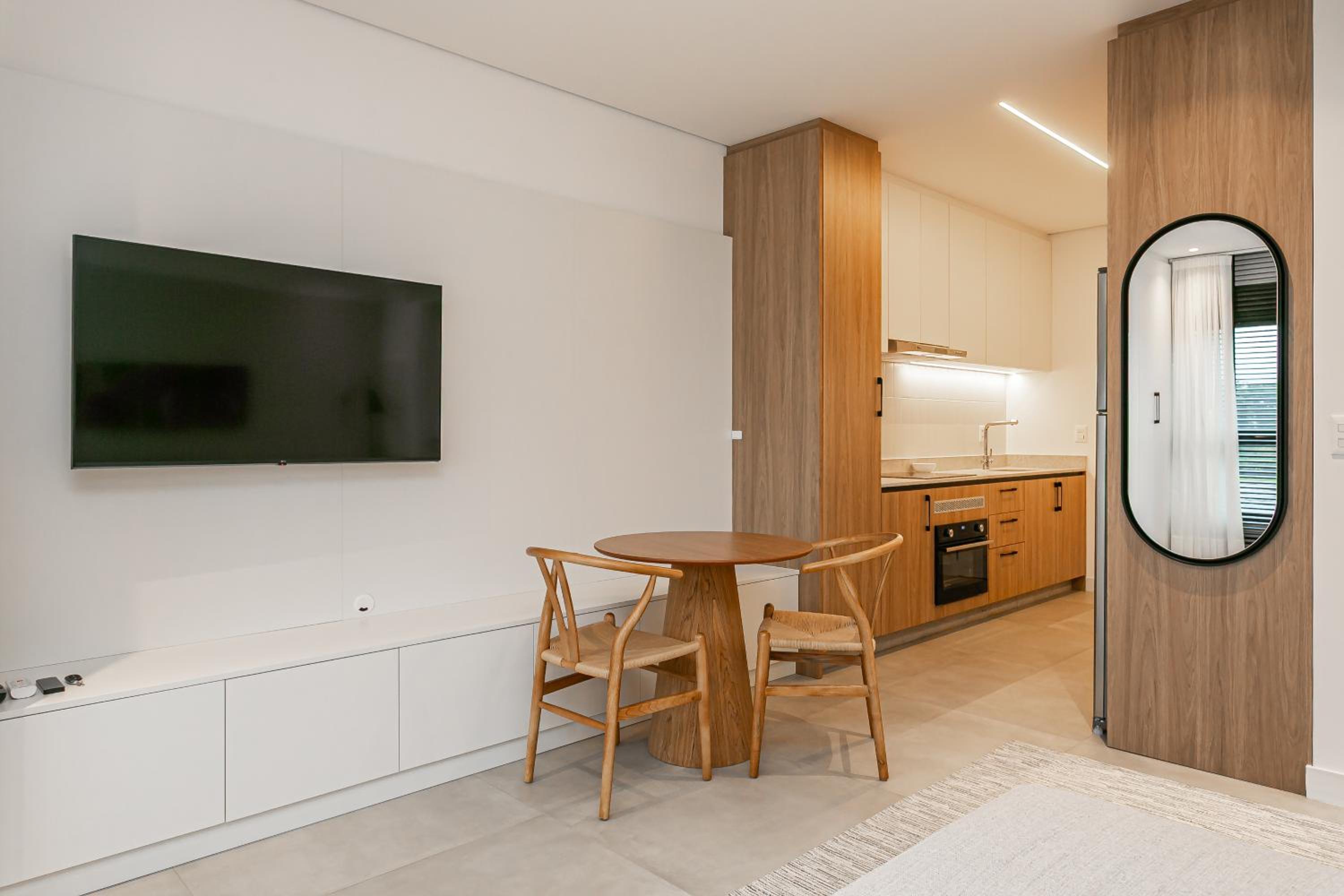 First Residencial Multifuncional by Viva - Conforto e Fácil Acesso às Melhores Praias de Floripa