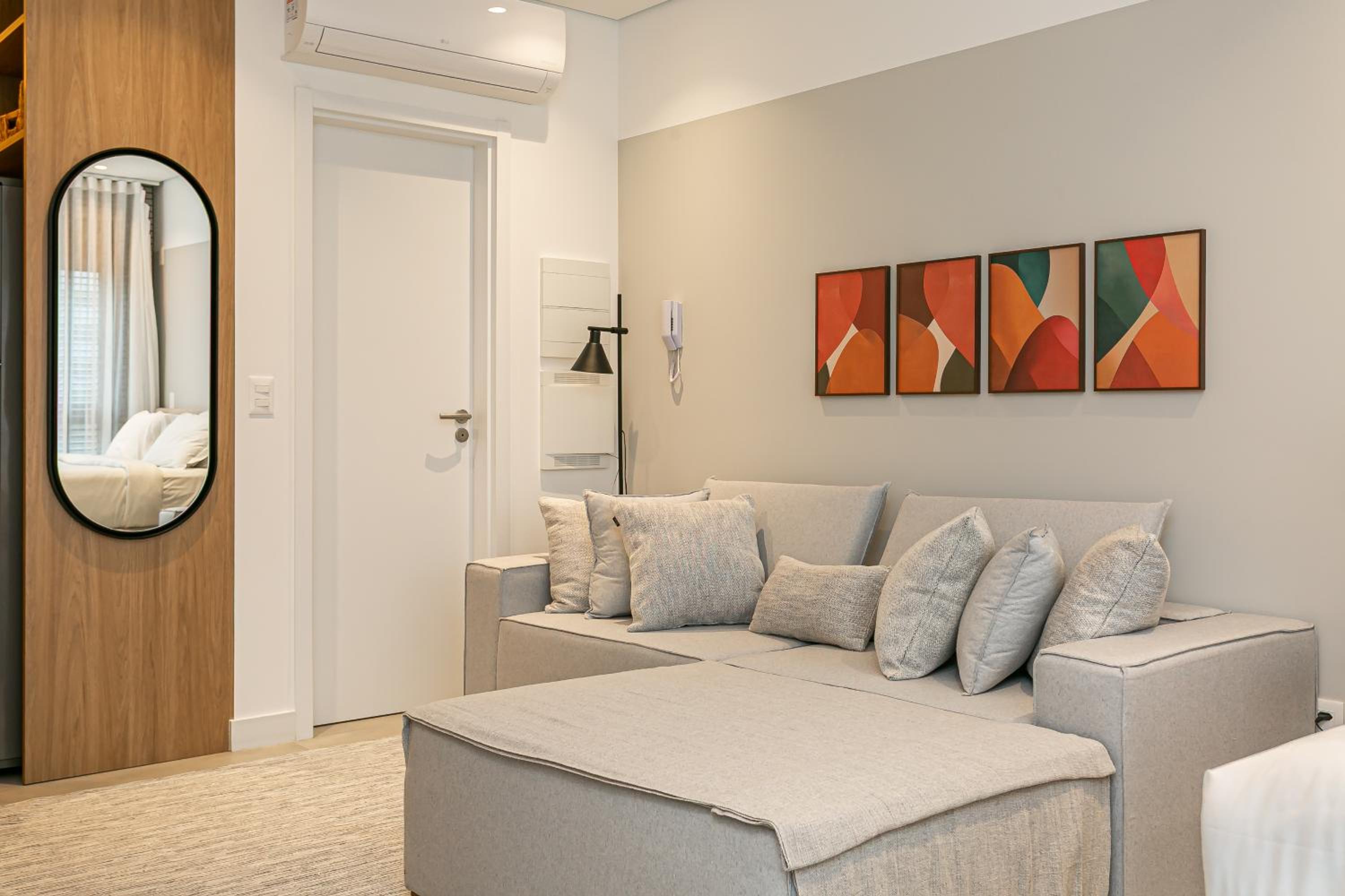 First Residencial Multifuncional by Viva - Conforto e Fácil Acesso às Melhores Praias de Floripa