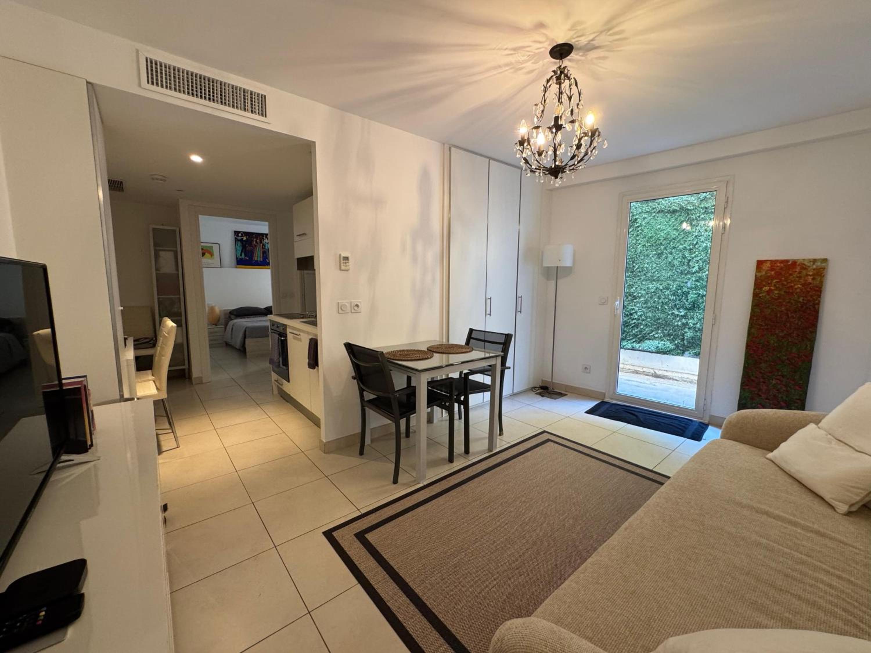 Cosy apartment 1BR near Monaco