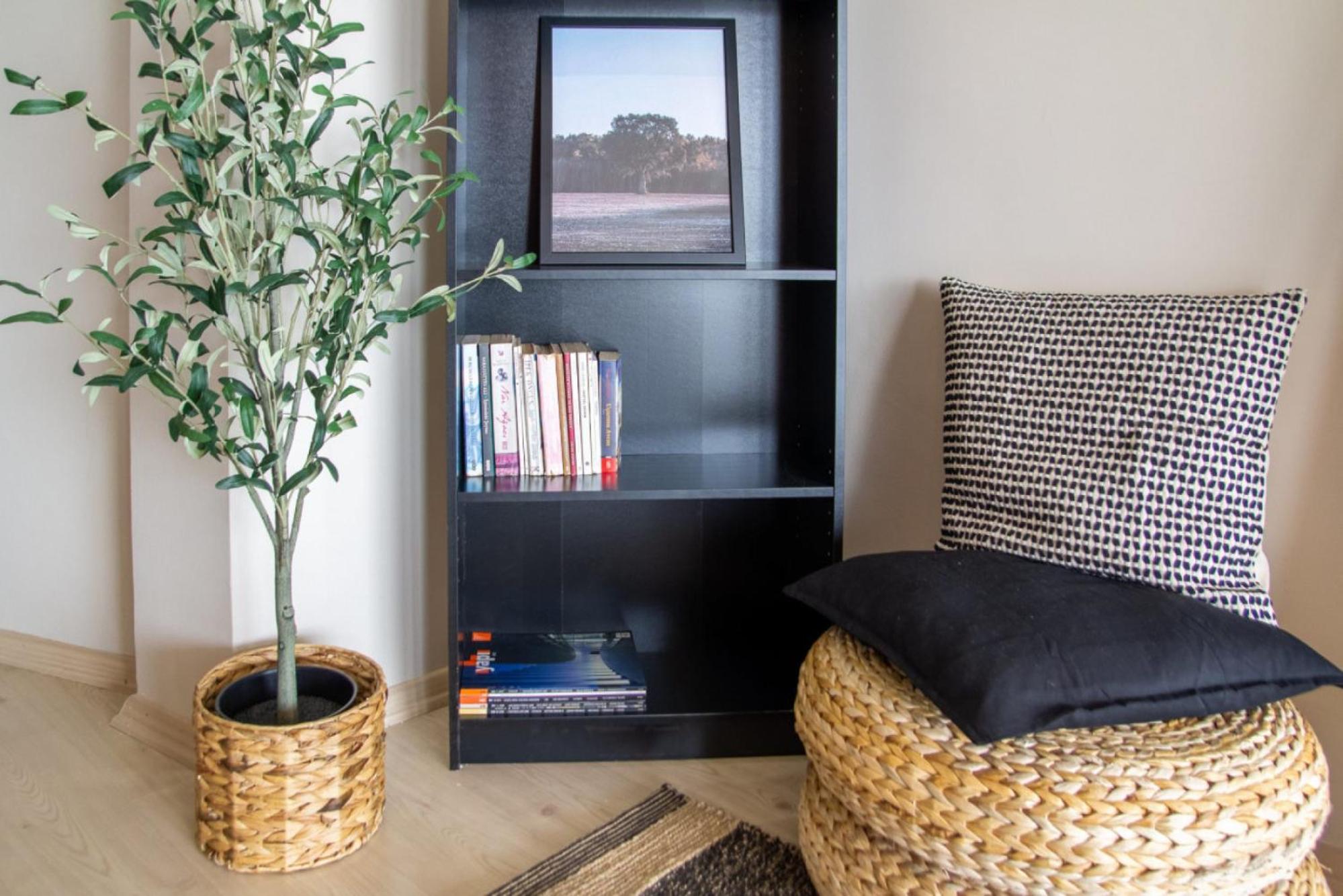 Sea-View 3BR Home in Karşıyaka